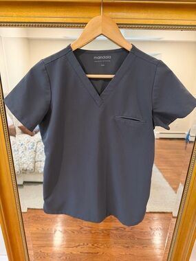 Mandala V-Neck Scrub Top - Navy